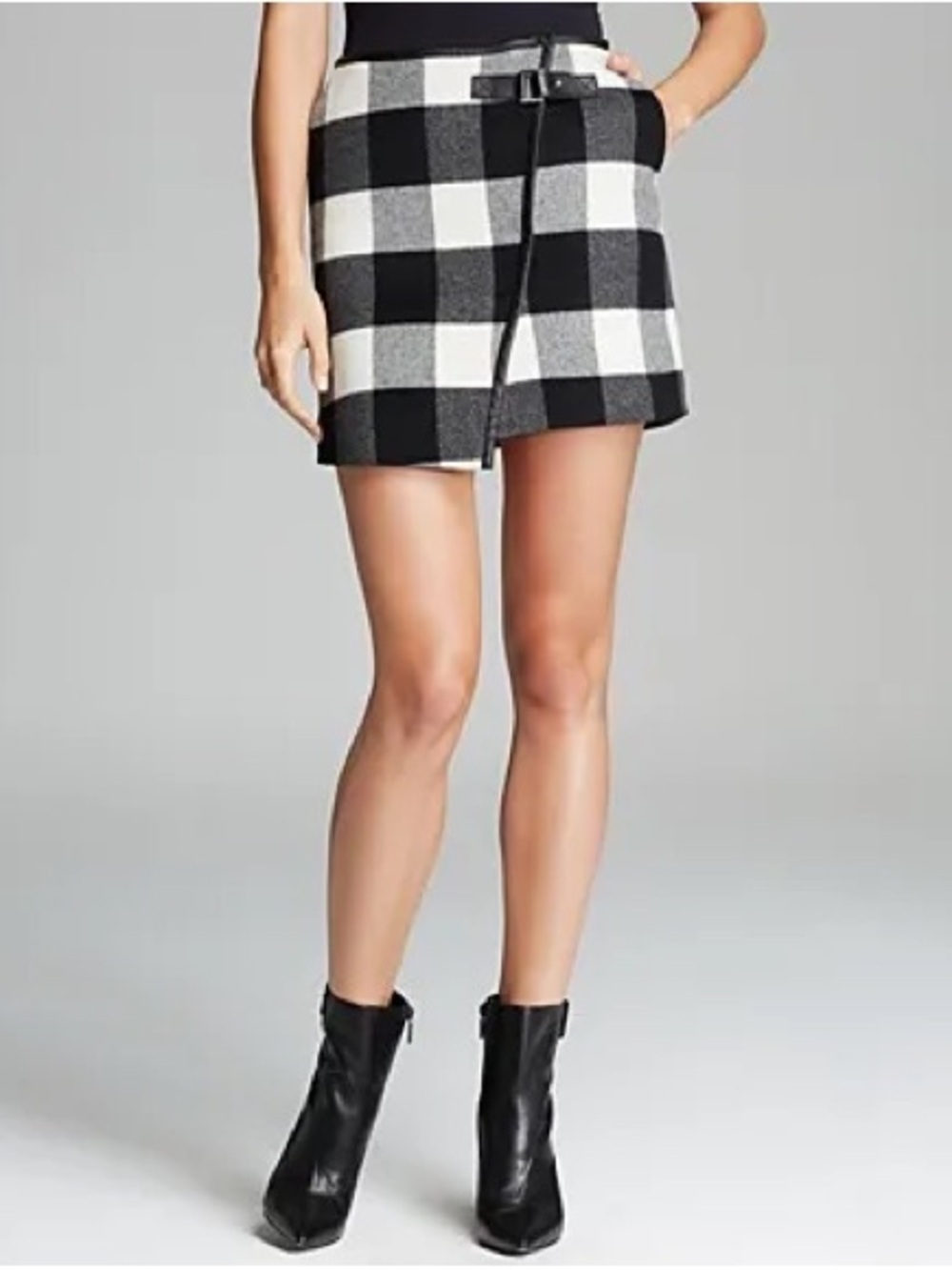 Karen Millen Black and White Buffalo Check Mini Skirt Size 2